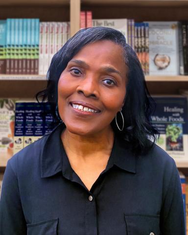 NHC Profile - Linda Travis, BS