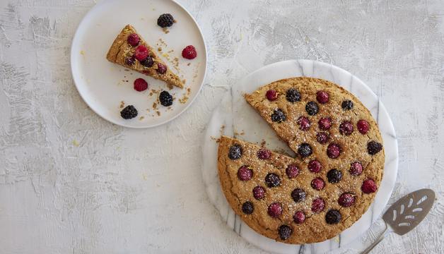 Berry Buttermilk Cake