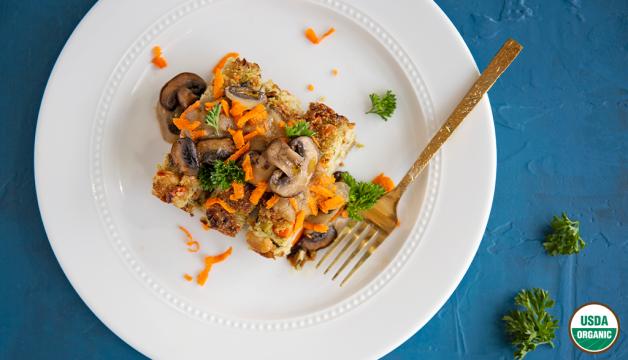 Veggie Loaf with Mushroom Gravy Served with Green Beans with a Kick