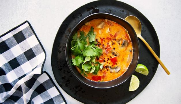 Natural Grocers Thai Coconut Soup with Chicken