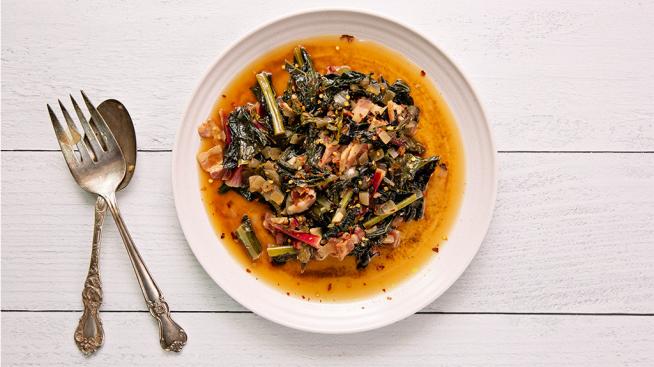 Sweet n’ Spicy Slow Cooker Greens